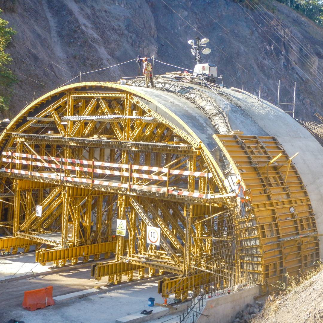 Circular Formwork System | REDI-RADIUS | Concrete Tunnel