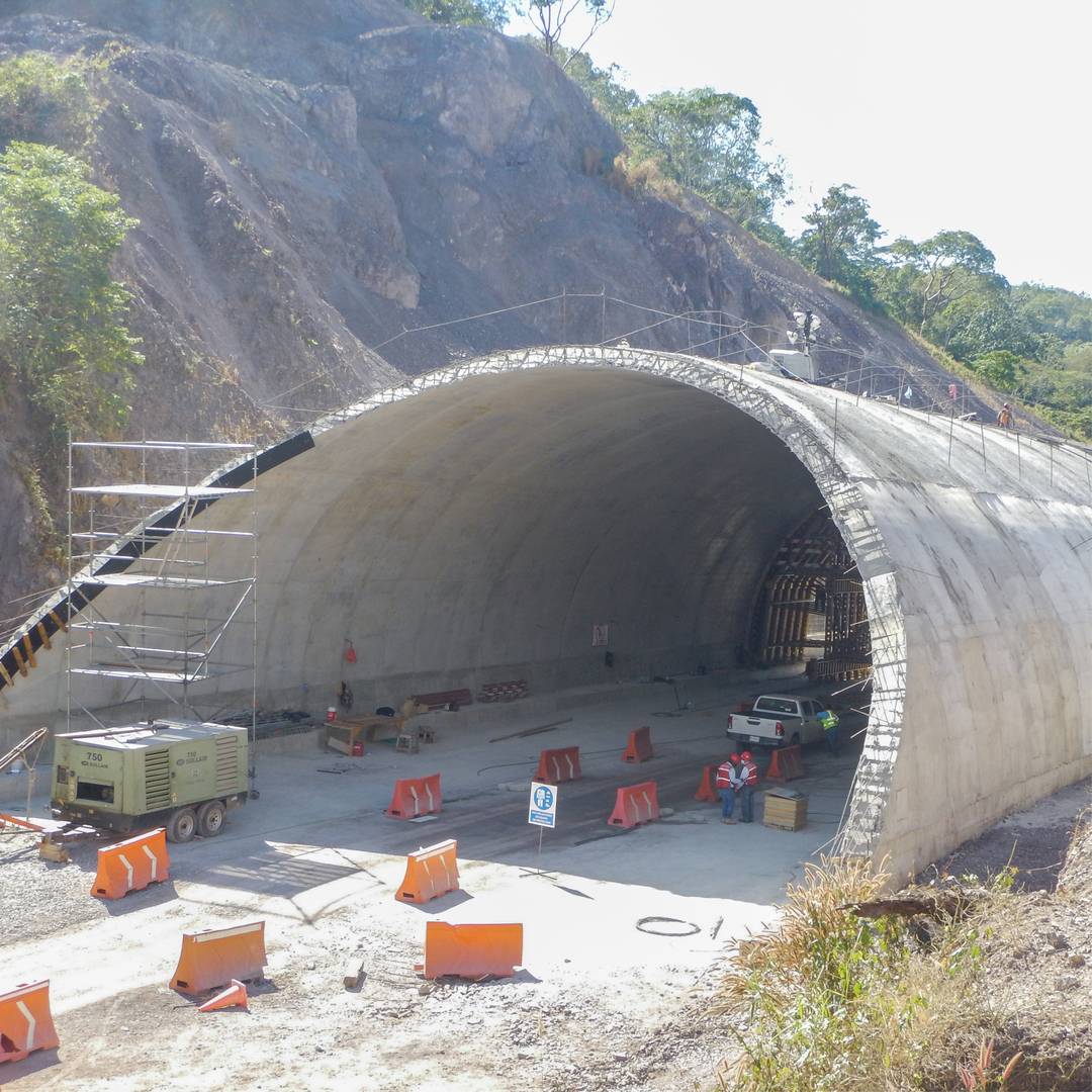Circular Formwork System | REDI-RADIUS | Concrete Tunnel
