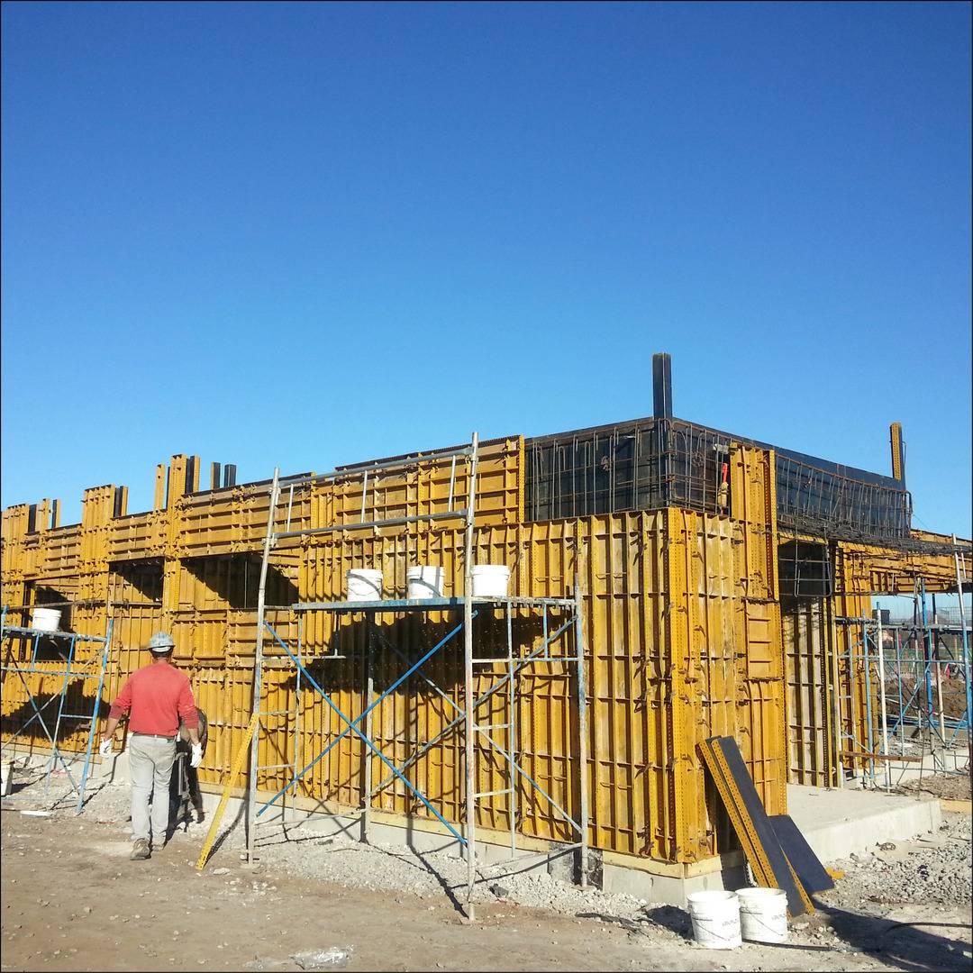 Quilay Condominium | Santiago, Chile HAND-E-FORM | Handset Formwork for Walls