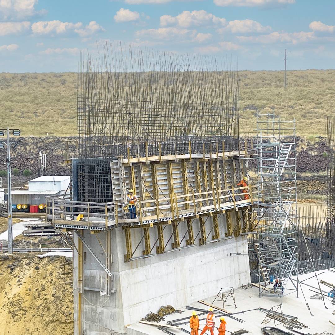 Yacyretá Hydroelectric Plant | Ayolas, Paraguay Large Panel Formwork System