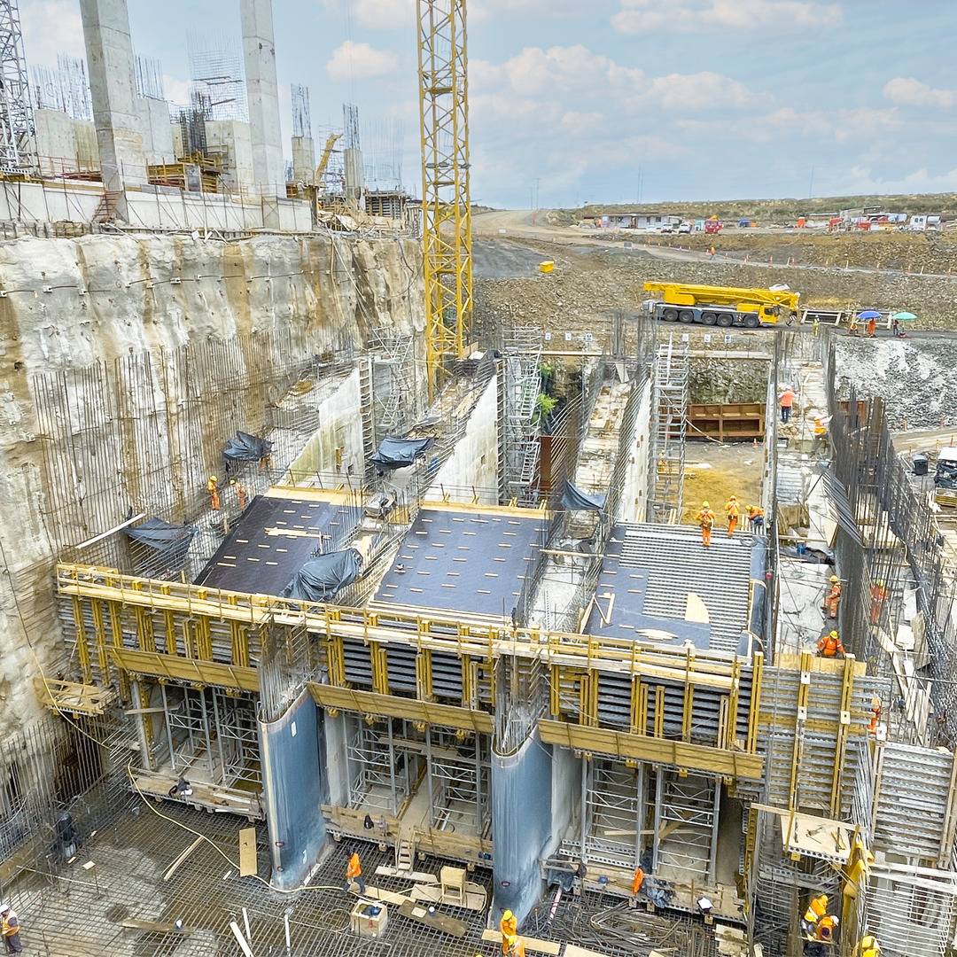 Yacyretá Hydroelectric Plant | Ayolas, Paraguay Large Panel Formwork System
