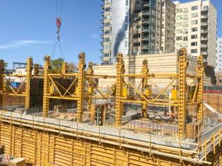 POWER TOWER - Self-climbing formwork