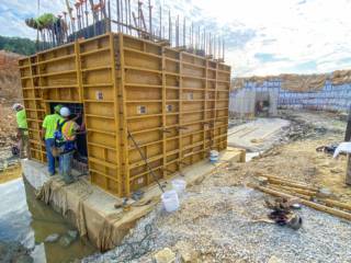 Lake Williams Dam Rehabilitation | York, Pennsylvania High-Quality, Steel-Faced Formwork