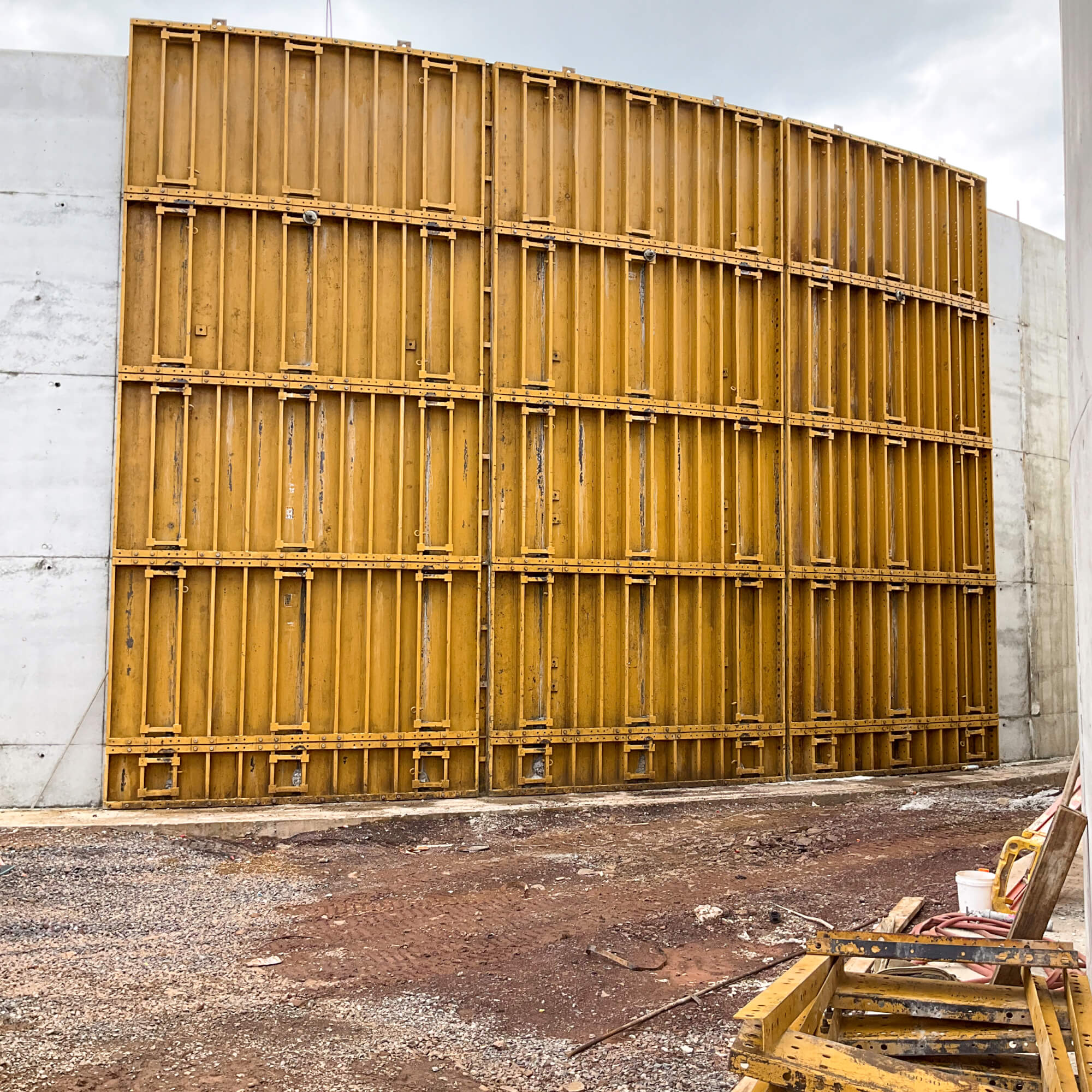 EFCO&rsquo;s REDI-RADIUS and SUPER STUD systems as the project&rsquo;s formwork.